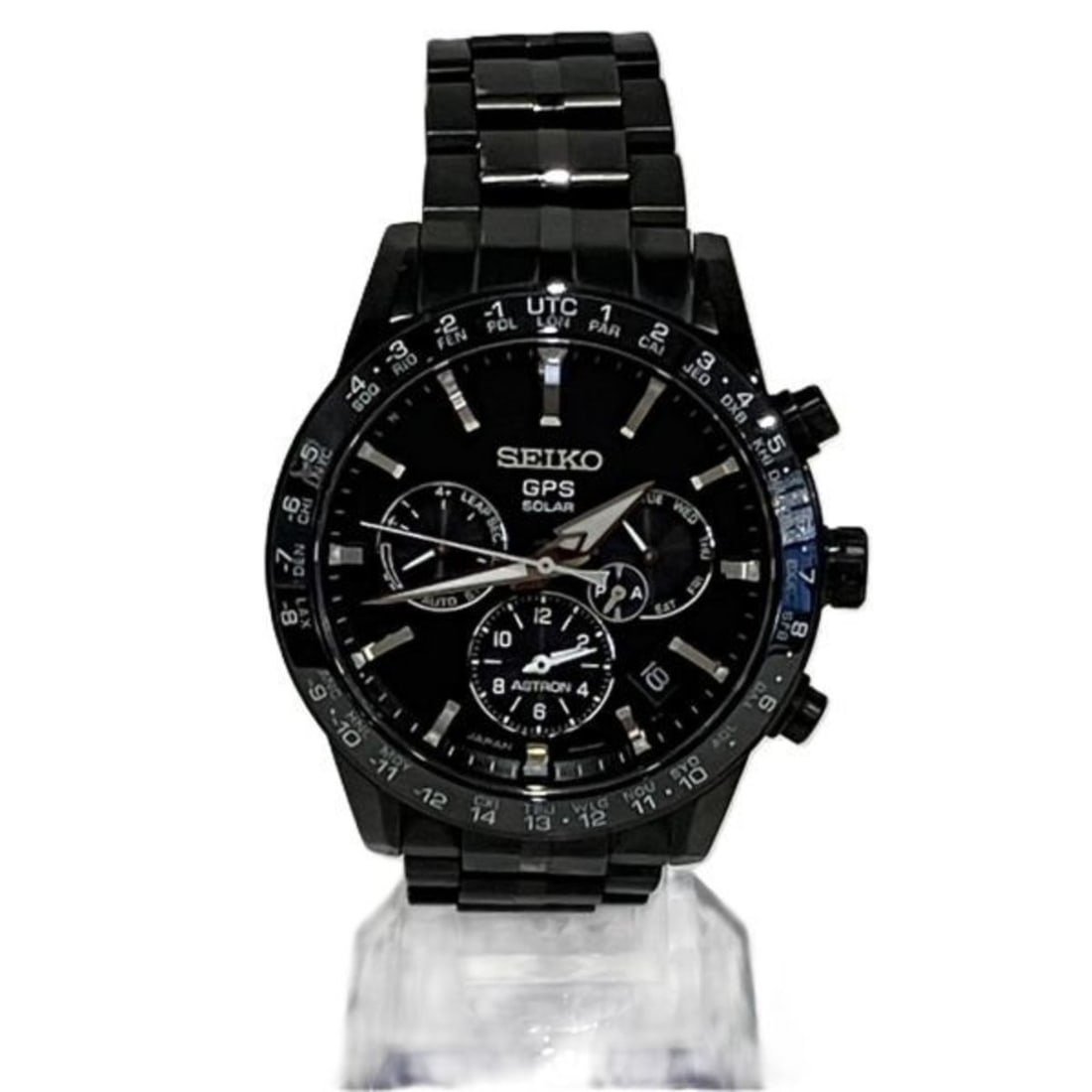 Seiko Astron 5X53-0AB0 Radio-Controlled Solar Watch Men's: --- Catalog ---Category: SizeWrist Size: 18cm / 7.08''Case Diameter: 42.7mm / 1.68''Category: DesignType: WristwatchGender: MenDisplay: AnalogColor (Dial): BlackMaterial (Band): TitaniumMaterial (Case