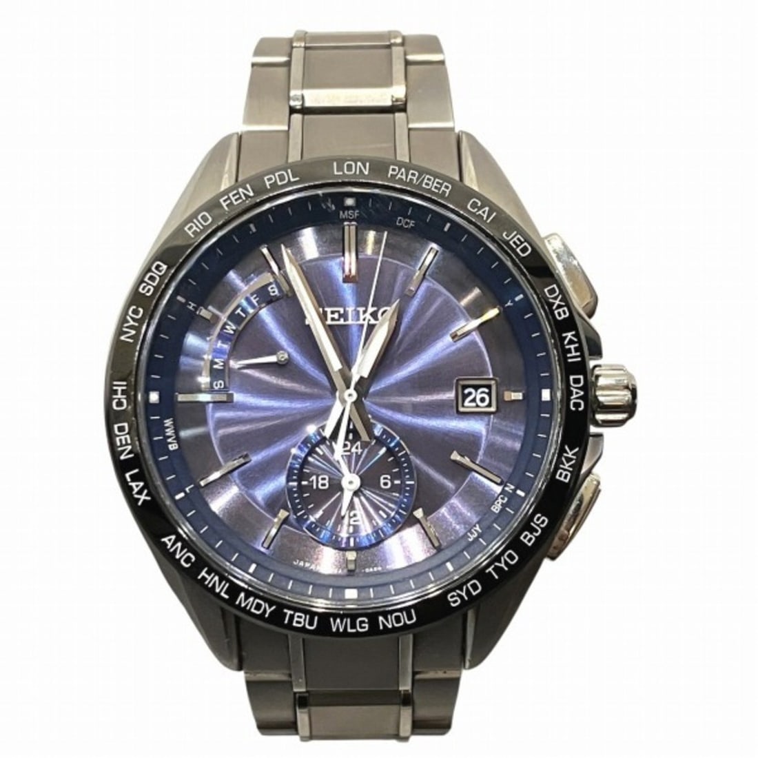 Seiko Brightz Day Date SAGA235 8B63-0AB0 Radio Solar Watch Men's: --- Catalog ---Category: SizeWeight: 85.9g / 3.03oz.Wrist Size: 17cm / 6.69''Case Diameter: 43mm / 1.69''Case Thickness: 23mm / 0.91''Category: DesignType: WristwatchGender: MenDisplay: AnalogColor (D