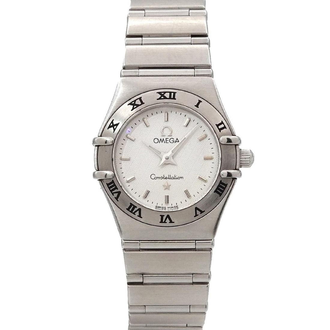 Omega Constellation Mini 1562 30 Ladies' Watch, Silver, Quartz Watch: --- Catalog ---Category: SizeWrist Size: 15cm / 5.9''Case Diameter: 22mm / 0.87''Category: DesignType: WristwatchGender: WomenColor (Dial): SilverMaterial (Band): Stainless steelMaterial (Case): Stain