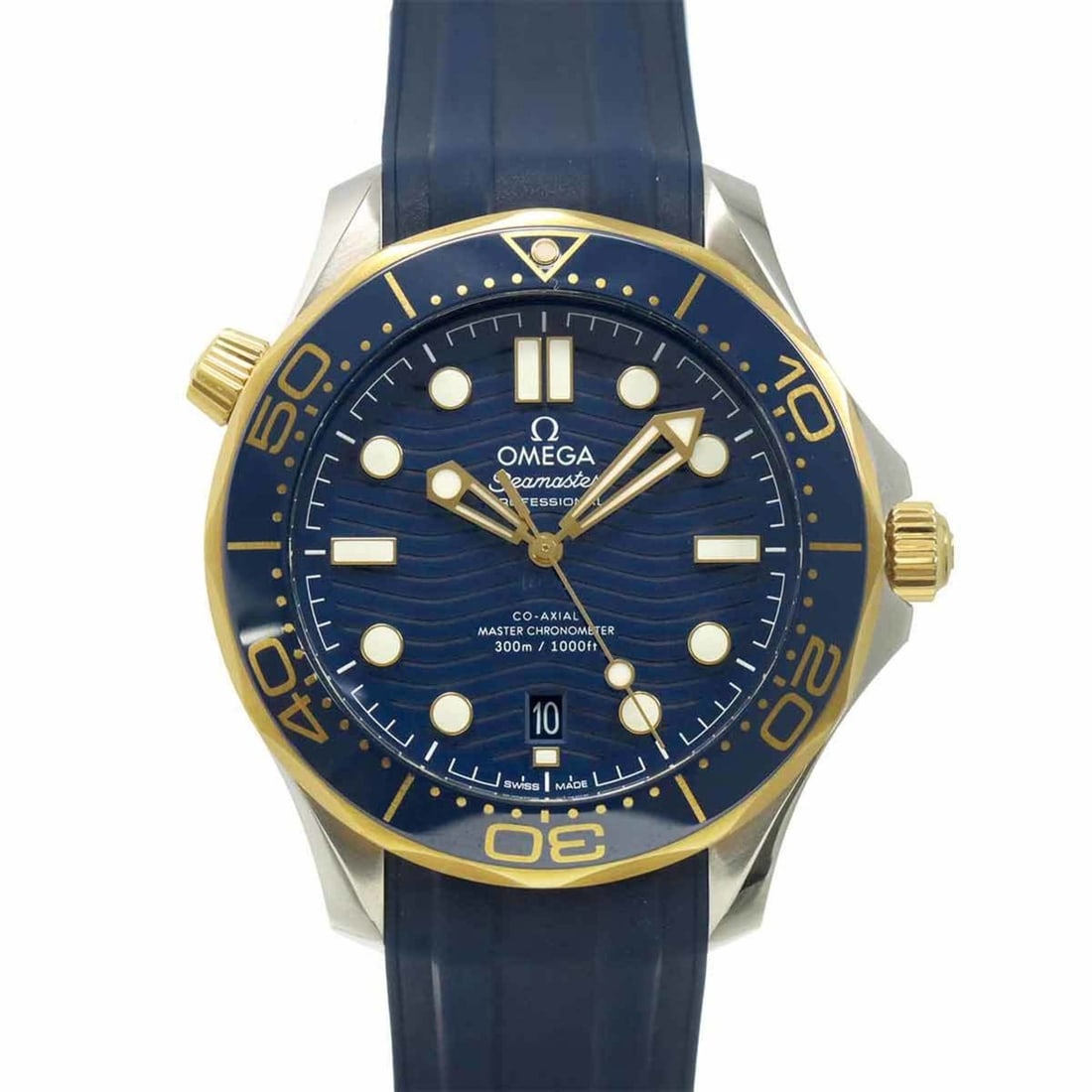 OMEGA Seamaster Diver 300 Co-Axial Master Chronometer Two-tone 210 22 42 20 03 001 Men's Watch with: --- Catalog ---Category: SizeWrist Size: 15.5cm - 21cm / 6.1'' - 8.26''Case Diameter: 42mm / 1.65''Category: DesignType: WristwatchGender: MenColor (Dial): BlueMaterial (Band): Stainless steelMaterial