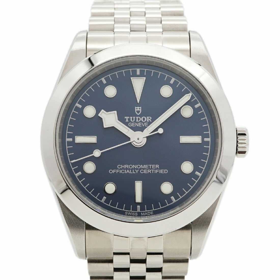 Tudor Black Bay 39 79660 Navy Dial Men's Watch: --- Catalog ---Category: SizeWrist Size: 17cm / 6.69''Case Diameter: 39mm / 1.54''Category: DesignType: WristwatchGender: MenColor (Dial): NavyMaterial (Band): Stainless steelCategory: GeneralMPN: 796