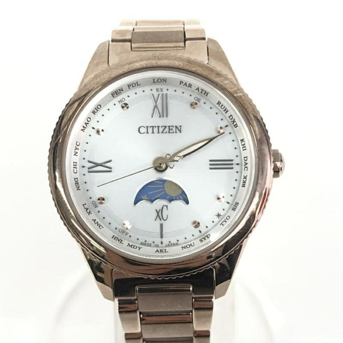 CITIZEN daichi collection Sun & Moon wristwatch: --- Catalog ---Category: SizeWrist Size: 18cm / 7.08''Case Diameter: 29mm / 1.14''Category: DesignType: WristwatchGender: Men,WomenCategory: GeneralBrand: CitizenCountry of Origin: JapanCategory: Move