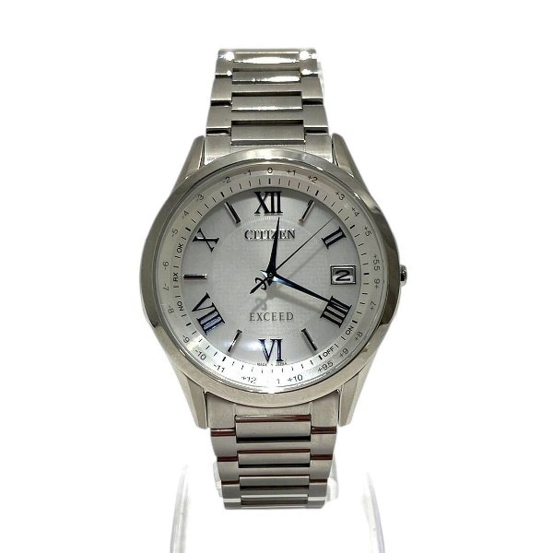 Citizen Exceed CB1110-61A Radio Solar Watch Men's: --- Catalog ---Category: SizeWeight: 62.8g / 2.21oz.Wrist Size: 20cm / 7.87''Case Diameter: 37mm / 1.46''Case Thickness: 8.5mm / 0.33''Category: DesignType: WristwatchGender: MenColor (Dial): SilverMa