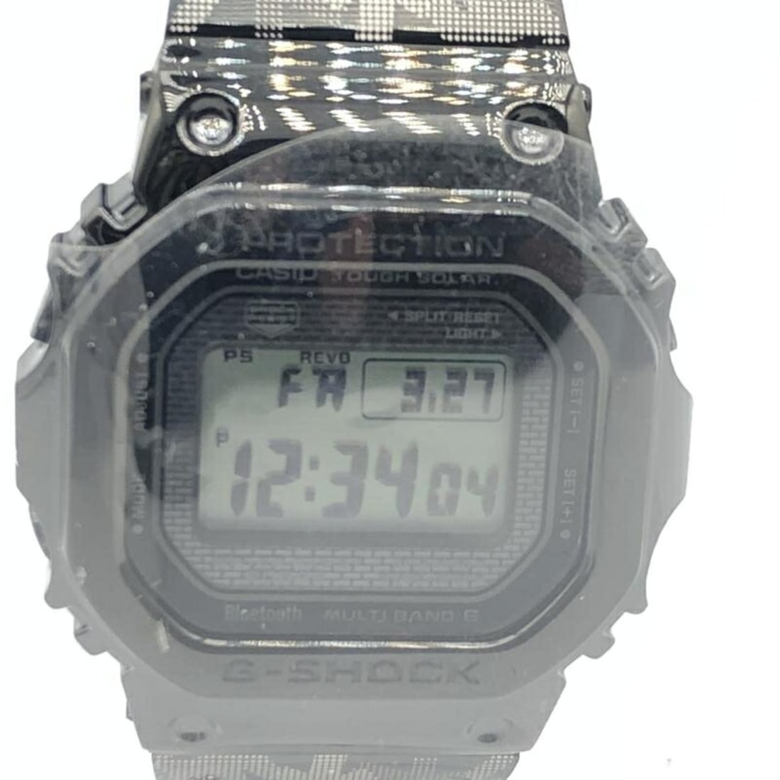 Casio G-SHOCK x Eric Haze 40th Anniversary Limited Edition Collaboration Model GMW-B5000EH-1JR: --- Catalog ---Category: SizeWrist Size: 18.5cm / 7.28''Case Diameter: 30mm / 1.18''Category: DesignType: WristwatchGender: MenCategory: GeneralMPN: GMW-B5000EH-1JRBrand: Casio--- Item List ---Section
