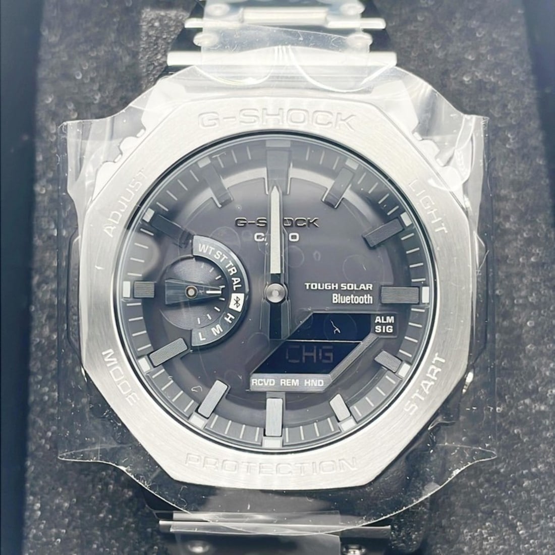 CASIO GSHOCK FULL METAL 2100 Series GMB2100D1AJF Men's Watch, Black/Silver: --- Catalog ---Category: SizeWrist Size: 15cm - 20.5cm / 5.9'' - 8.07''Case Diameter: 44.4mm / 1.75''Category: DesignType: WristwatchGender: MenColor (Dial): BlackMaterial (Case): Stainless steelCateg
