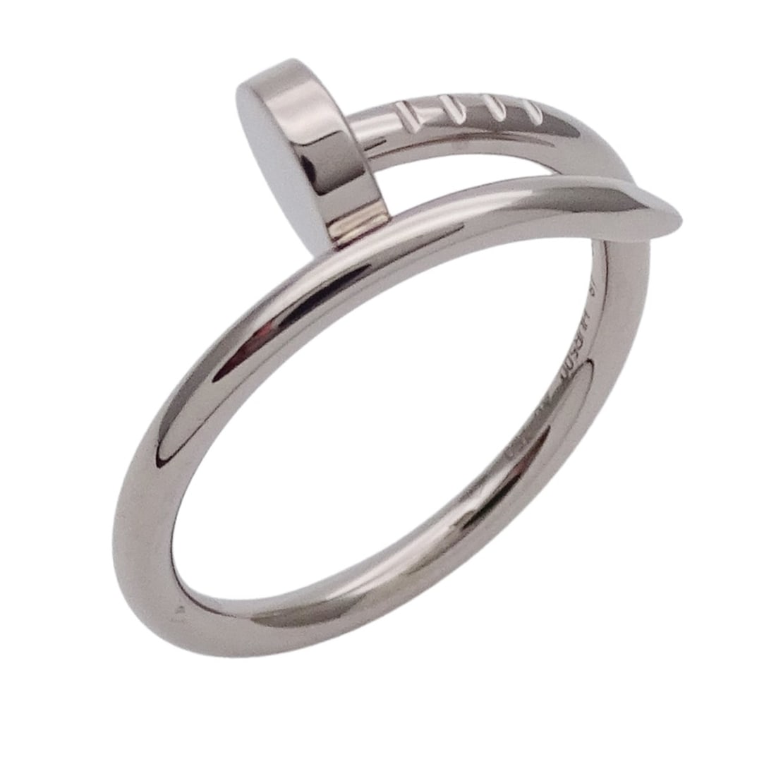 Cartier ring for women and men, brand name ring, 750WG Juste un Clou small white gold, size #48: --- Catalog ---Category: SizeWeight: 3.2g / 0.11oz.JP Size: 8US Size: 4.5Category: DesignType: Band ringColor: White goldGender: WomenMaterial: White gold (18K)Category: GeneralBrand: Cartier--- Item 