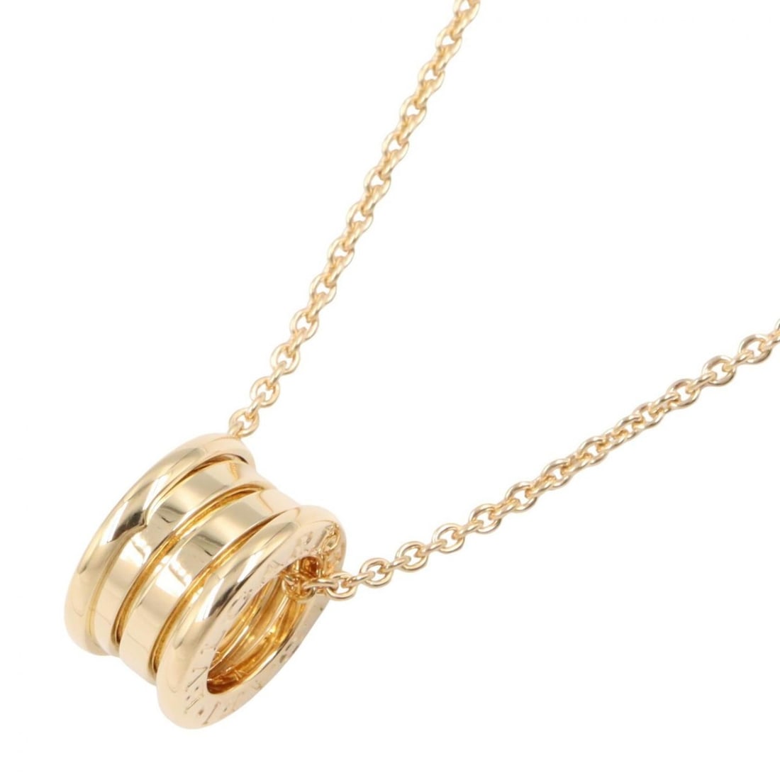 Bvlgari Bulgari B-zero1 necklace, 18K (yellow gold), women's jewelry, gold tone.: --- Catalog ---Category: SizePendant Size: 15mm x 9mm / 0.59'' x 0.35''Neck Circumference: 41 cm / 16.14''Category: DesignColor: GoldGender: WomenMaterial: Yellow gold (18K)Necklace Type: NecklaceCate