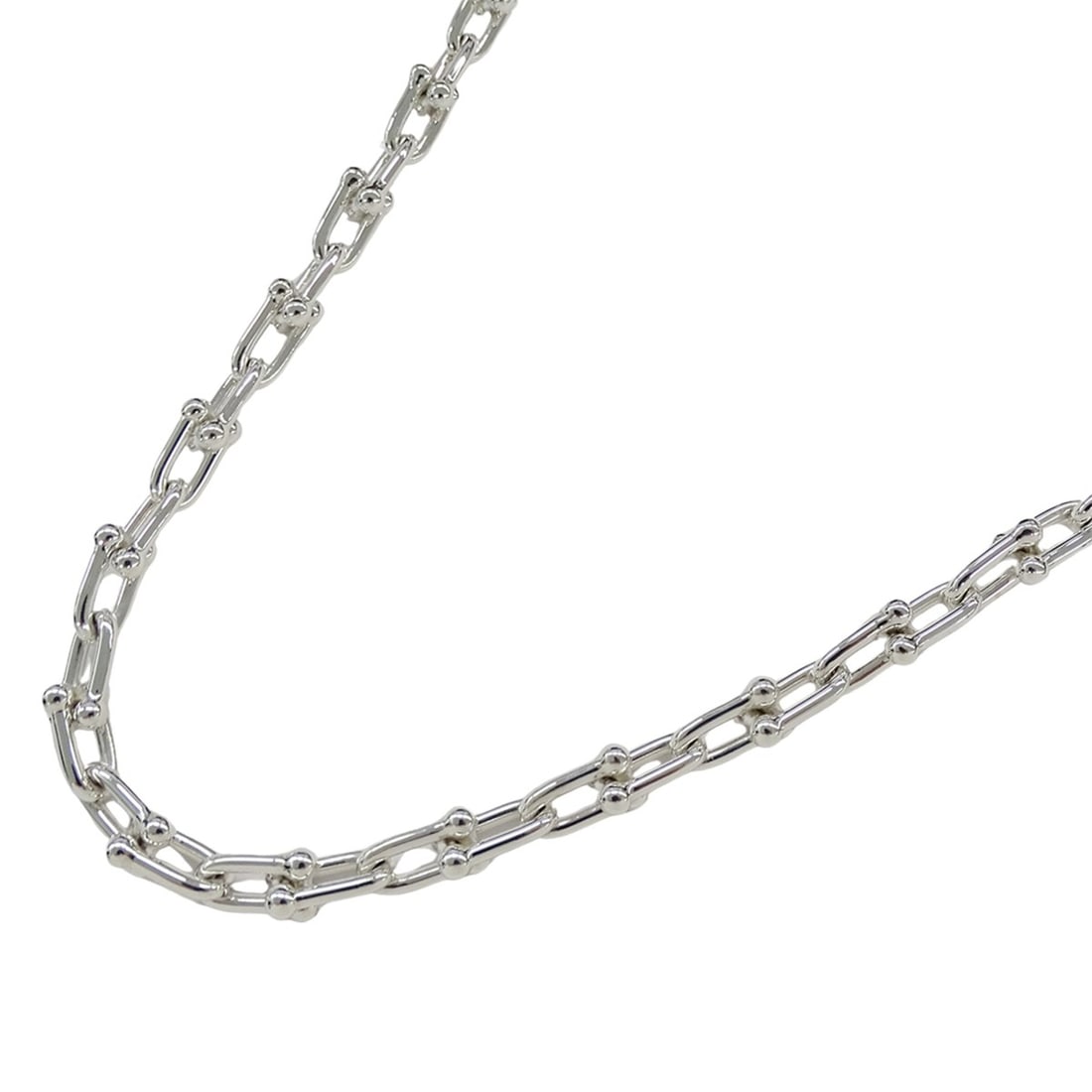 Tiffany & Co. Women's Necklace, Brand Name, SV925, Hardware, Small Link, Silver Jewelry, Polished.: --- Catalog ---Category: SizePendant Size: 5.3mm / 0.2''Neck Circumference: 55 cm / 21.65''Category: DesignColor: SilverGender: WomenMaterial: Silver 925Necklace Type: NecklaceCategory: GeneralBrand: 