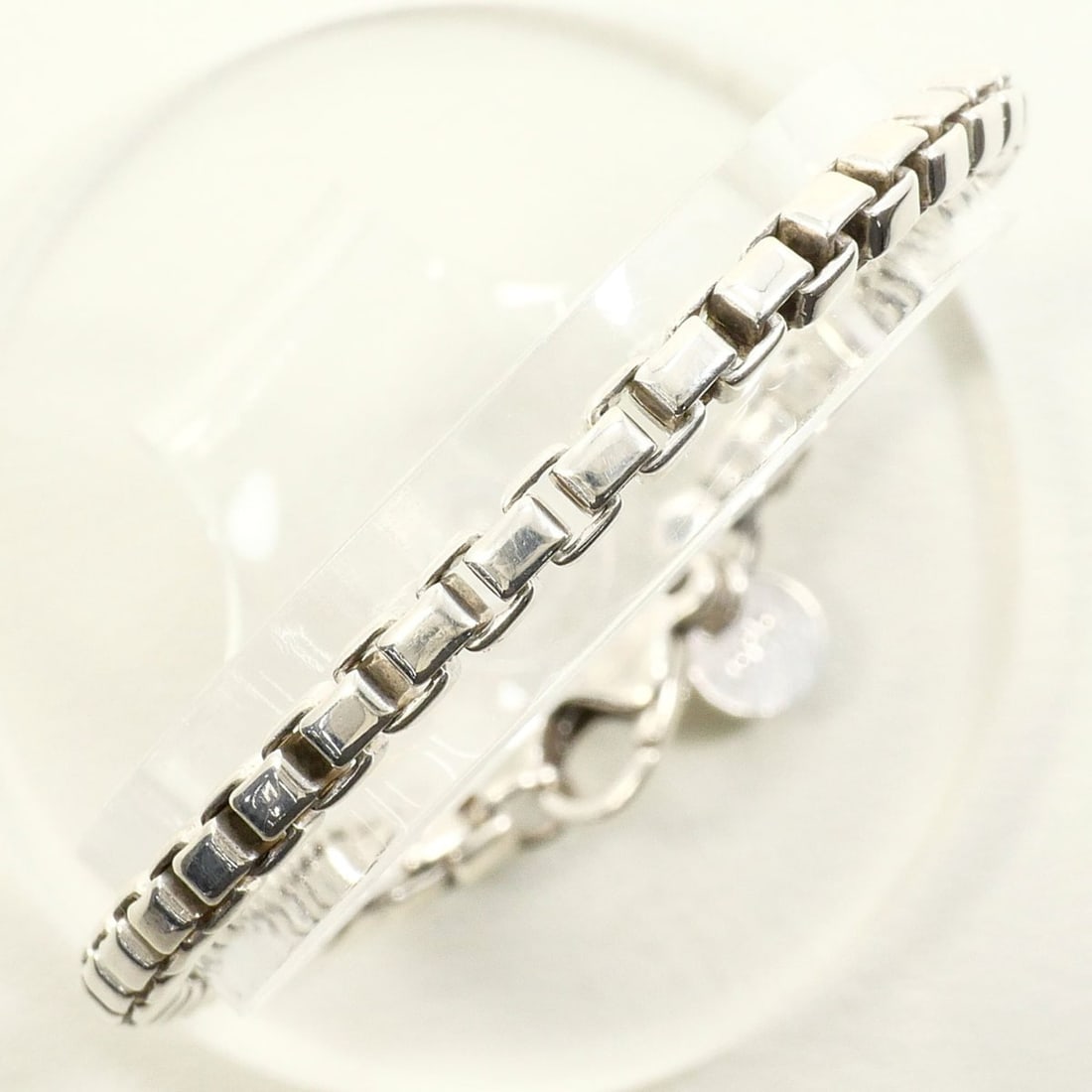 Tiffany & Co. Venetian Sterling Silver Bracelet, Total Weight: Approximately 15.9g, Jewelry, Like: --- Catalog ---Category: SizeTotal Length: 20cm / 7.87''Category: DesignType: Charm braceletGender: Men,WomenMaterial: Silver 925Category: GeneralBrand: Tiffany--- Item List ---Section: ConditionRanki