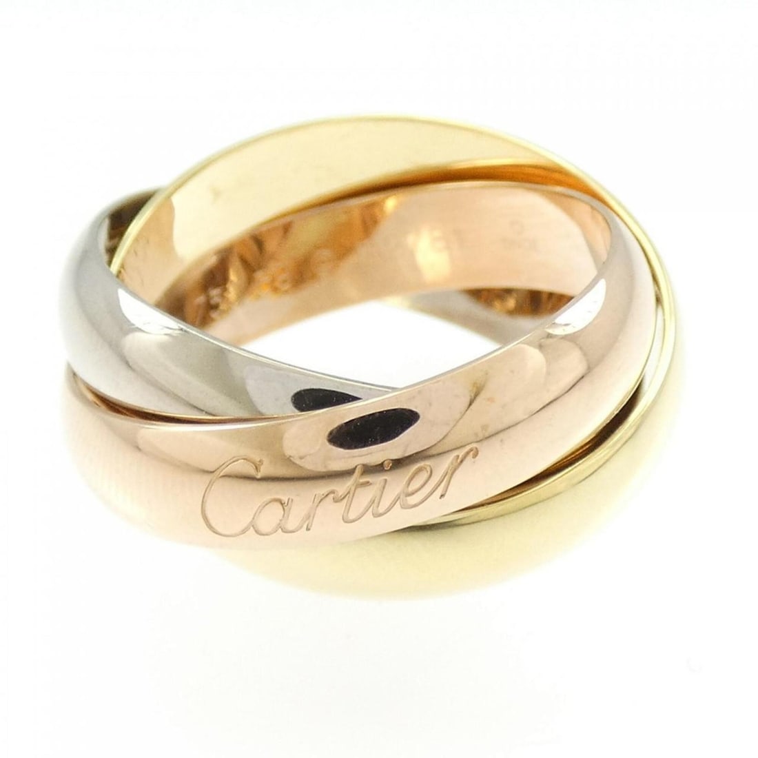 Cartier Trinity Large Ring: --- Catalog ---Category: SizeJP Size: 19.5US Size: 9.5Category: DesignColor: Pink, White, YellowGender: WomenMaterial: Pink gold, White gold, Yellow goldCategory: GeneralMPN: B4052800Brand: