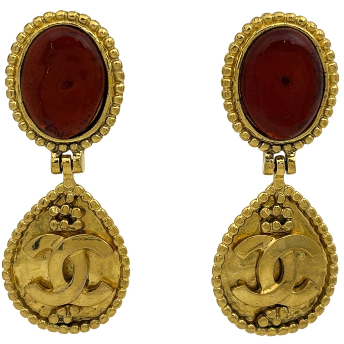 Chanel Coco Mark Swing Earrings, Gripoix GP Gold, Women's: --- Catalog ---Category: SizeSize (HxWxD): 55.00mm x 22.00mm / 2.17'' x 0.87''Category: DesignType: Clip earringsColor: GoldGender: WomenMaterial: Gold platingCategory: GeneralBrand: Chanel--- Item