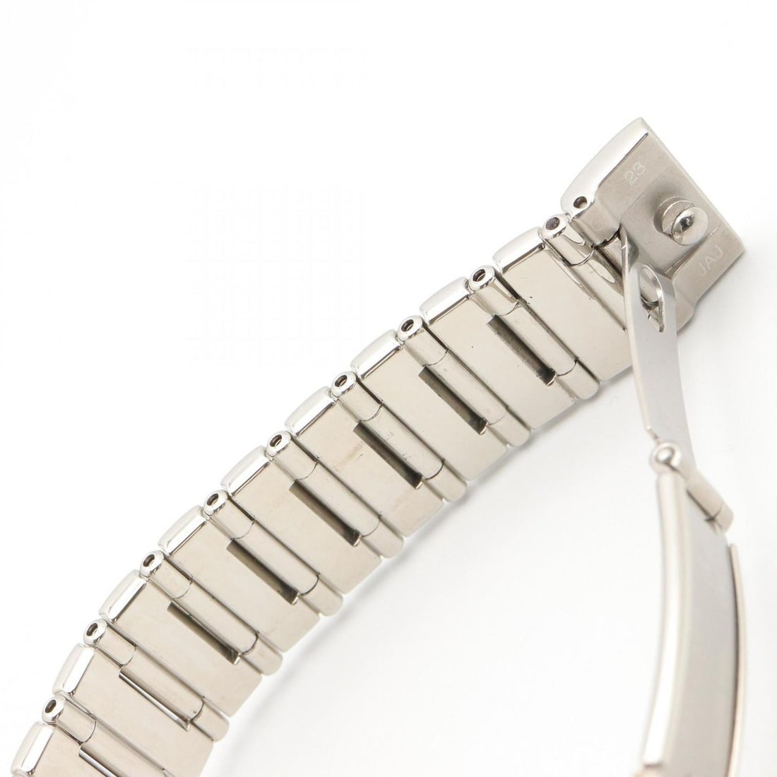Cartier Trinity Large Ring - 13