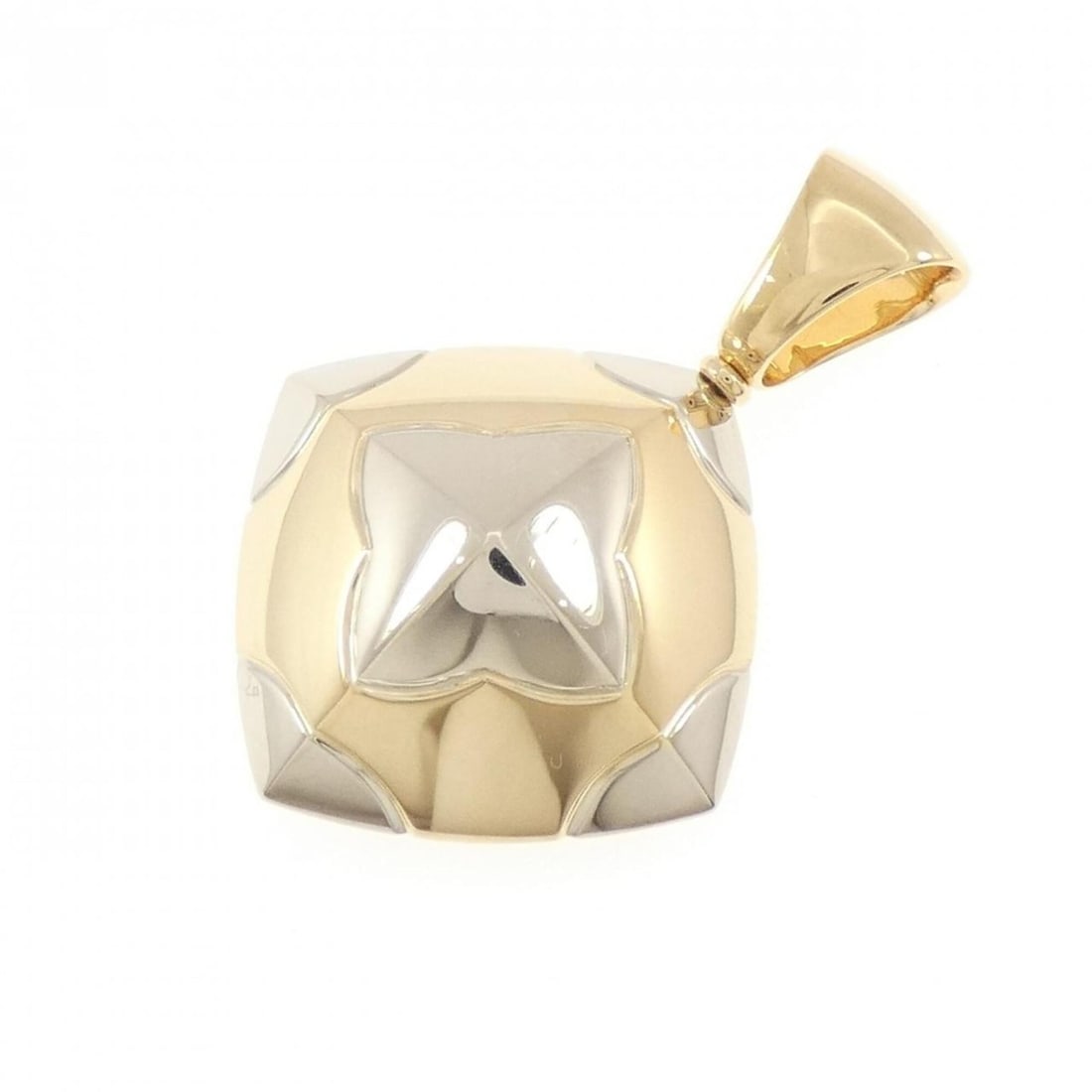 Bvlgari Pyramide Pendant: --- Catalog ---Category: SizePendant Size: 43.6mm x 30.2mm / 1.71'' x 1.18''Category: DesignGender: WomenMaterial: White gold (18K), Yellow gold (18K)Necklace Type: PendantCategory: GeneralBrand: