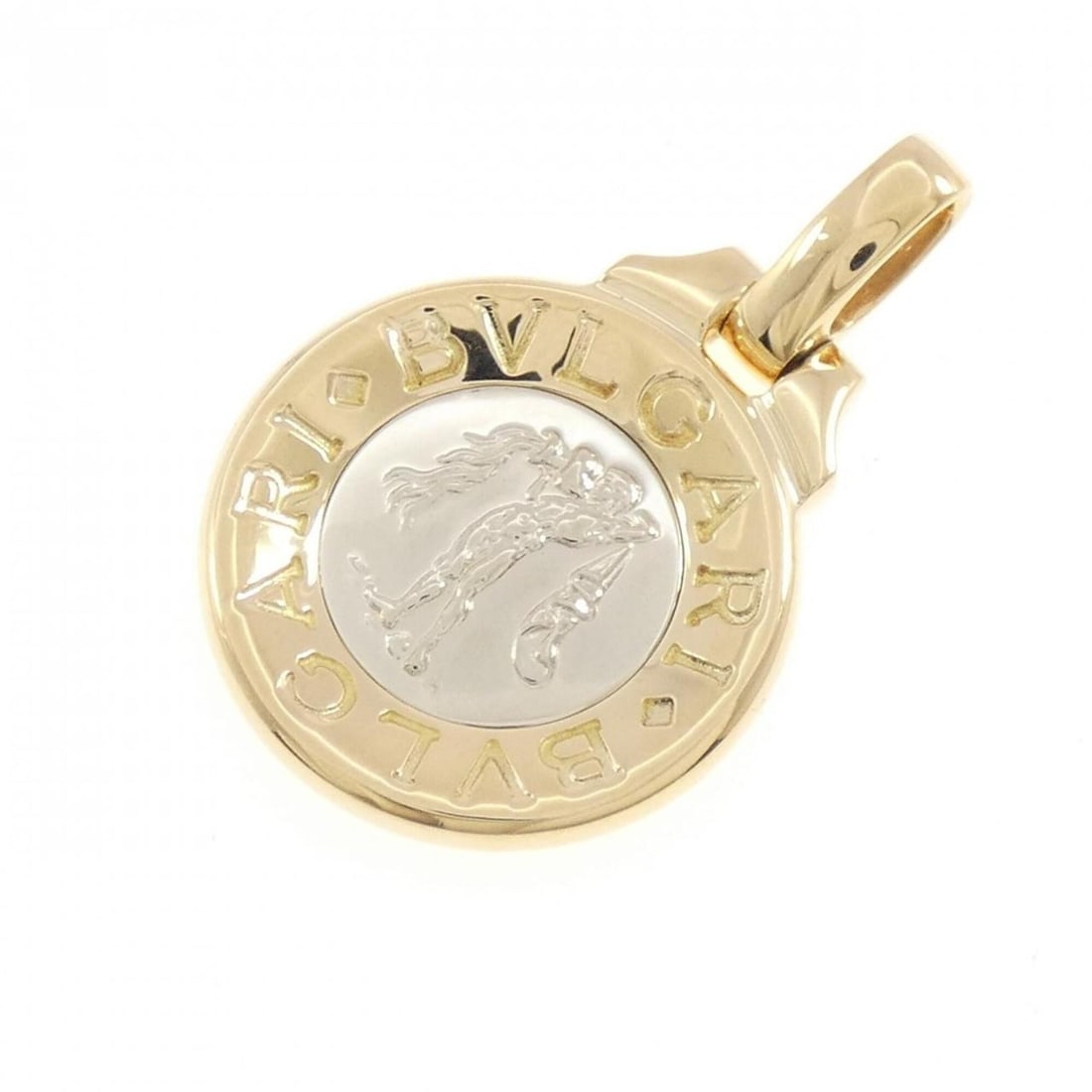 Bvlgari Horoscope Aquarius Pendant: --- Catalog ---Category: SizePendant Size: 38mm x 24.9mm / 1.49'' x 0.98''Category: DesignGender: WomenMaterial: White gold (18K), Yellow gold (18K)Necklace Type: PendantCategory: GeneralBrand: