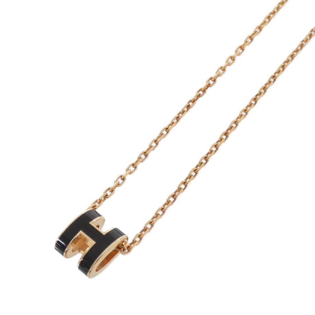 Hermes Pop H MINI 147992FO Necklace: --- Catalog ---Category: SizePendant Size: 10mm x 16mm / 0.39'' x 0.62''Neck Circumference: 40 cm / 15.74''Category: DesignColor: BlackGender: WomenNecklace Type: NecklaceCategory: GeneralLine: Pop