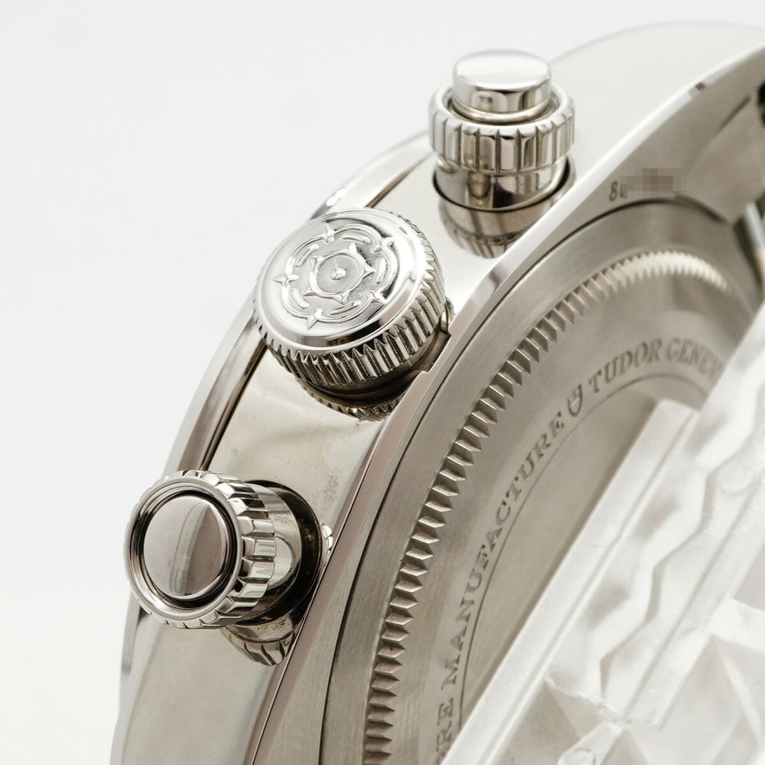 Cartier Love Ring - 8