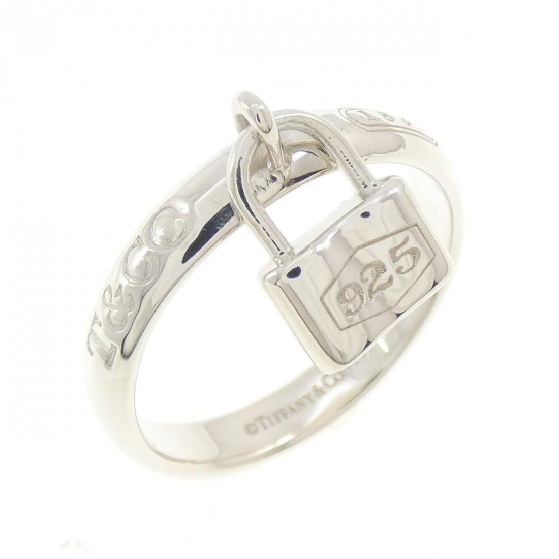 Tiffany & Co. 1837 Rock Ring: --- Catalog ---Category: SizeJP Size: 14US Size: 7Category: DesignType: Band ringColor: SilverGender: WomenMaterial: Silver 925Category: GeneralBrand: Tiffany--- Item List ---Section: