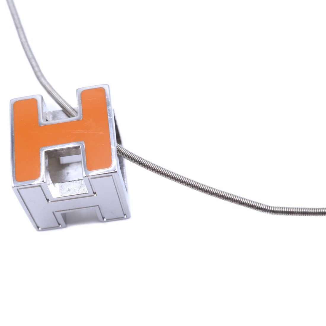 HERMES Cage d'H Cube Necklace, Silver, Orange, Women's: --- Catalog ---Category: SizePendant Size: 12mm x 12mm / 0.47'' x 0.47''Neck Circumference: 43 cm / 16.92''Category: DesignColor: Orange, SilverGender: WomenMaterial: MetalNecklace Type: NecklaceCateg