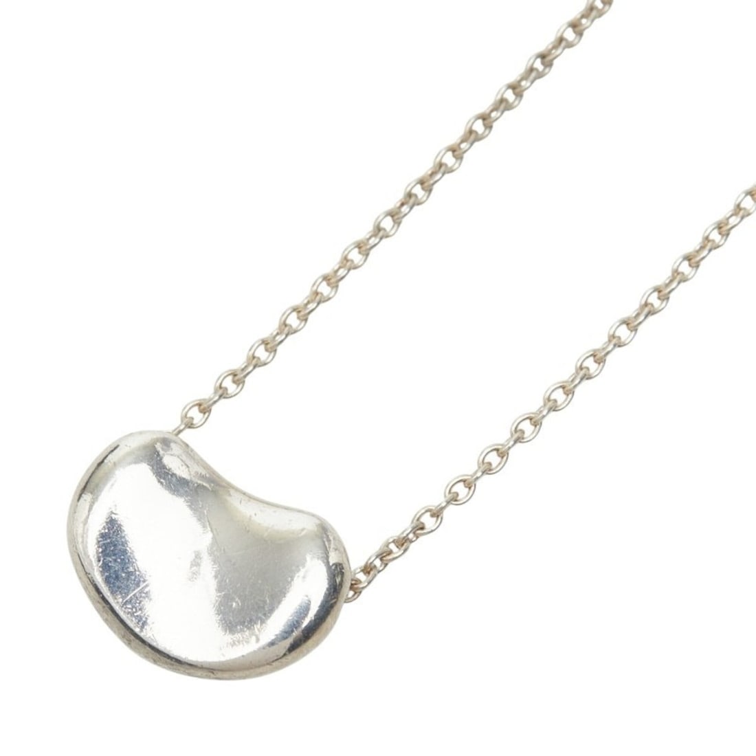Tiffany & Co. Beans Necklace, SV925 Silver, Women's.: --- Catalog ---Category: SizePendant Size: 7.8mm x 10.8mm / 0.3'' x 0.42''Neck Circumference: 41 cm / 16.14''Category: DesignGender: WomenMaterial: Silver 925Necklace Type: NecklaceCategory: GeneralBr