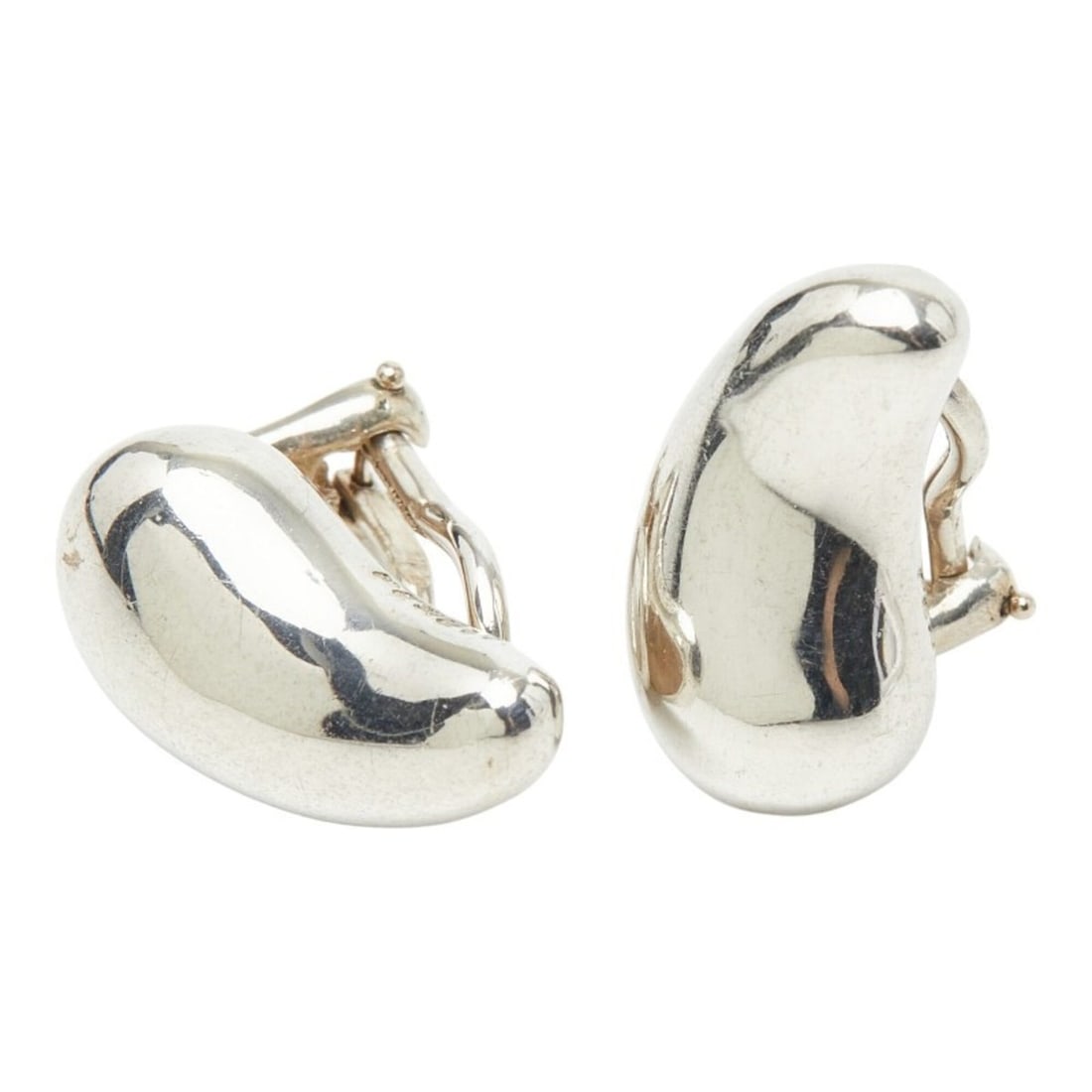 Tiffany & Co. Teardrop Earrings, SV925 Silver, Women's.: --- Catalog ---Category: SizeSize (HxWxD): 18.30mm x 9.60mm / 0.72'' x 0.38''Category: DesignType: Clip earringsGender: WomenMaterial: Silver 925Category: GeneralBrand: Tiffany--- Item List ---Section