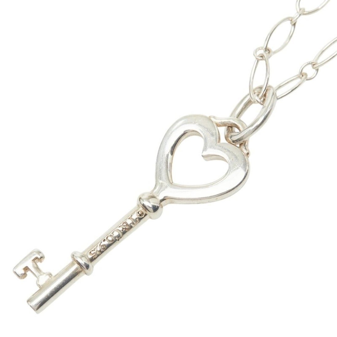 Tiffany & Co. Heart Key Chain Pendant Necklace, SV925 Silver, Women's.: --- Catalog ---Category: SizePendant Size: 27.4mm x 9.5mm / 1.07'' x 0.37''Neck Circumference: 46 cm / 18.11''Category: DesignGender: WomenMaterial: Silver 925Necklace Type: NecklaceCategory: GeneralB