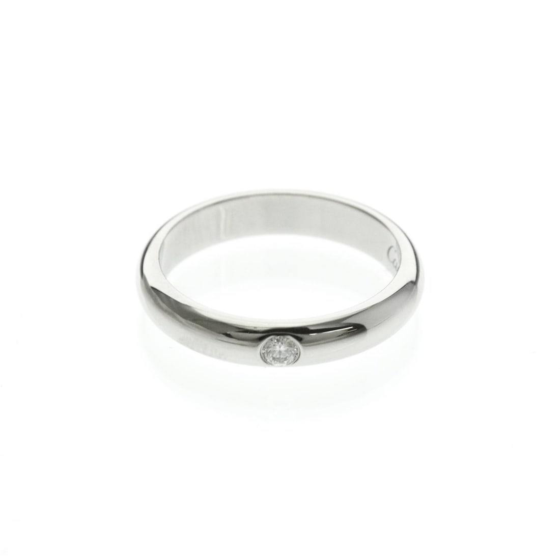Cartier 1895 Wedding Ring, 1 Diamond Platinum Fashion Diamond Band Ring Silver: --- Catalog ---Category: SizeWidth: 3.4mm / 0.13''Weight: 5g / 0.17oz.JP Size: 10US Size: 5 1/4Brand Size: 50Category: DesignType: Band ringColor: SilverMetal: PlatinumStone: DiamondStyle: FashionGend