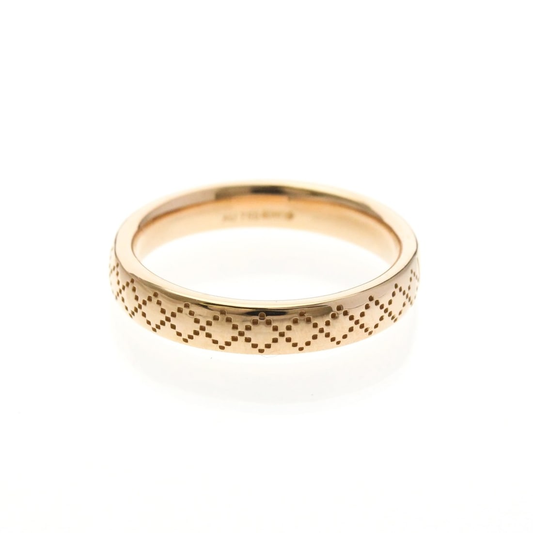 Gucci Diamantissima Ring Pink Gold (18K) Fashion No Stone Band Ring Pink Gold: --- Catalog ---Category: SizeWidth: 3.6mm / 0.14''Weight: 4.7g / 0.16oz.JP Size: 12US Size: 6 1/2Brand Size: 13Category: DesignType: Band ringColor: Pink goldMetal: GoldStone: No StoneStyle: FashionGe