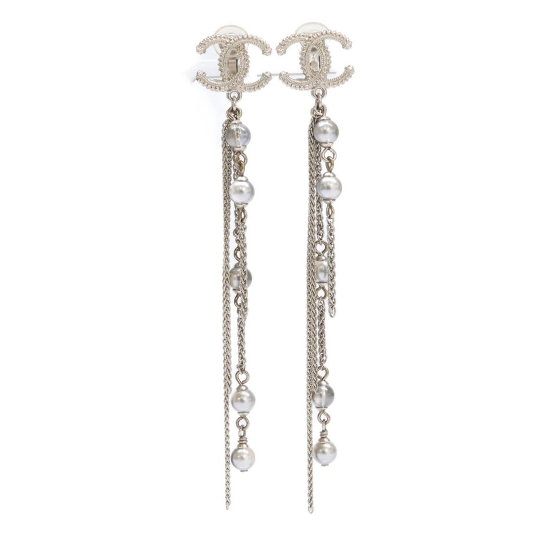 CHANEL A18A Coco Mark Bead Chain Earrings, Silver, Clear, Women's: --- Catalog ---Category: DesignType: Clip earringsColor: Clear, SilverGender: WomenMaterial: MetalCategory: GeneralBrand: Chanel--- Item List ---Section: ConditionRanking: Rank A Used - A few traces o