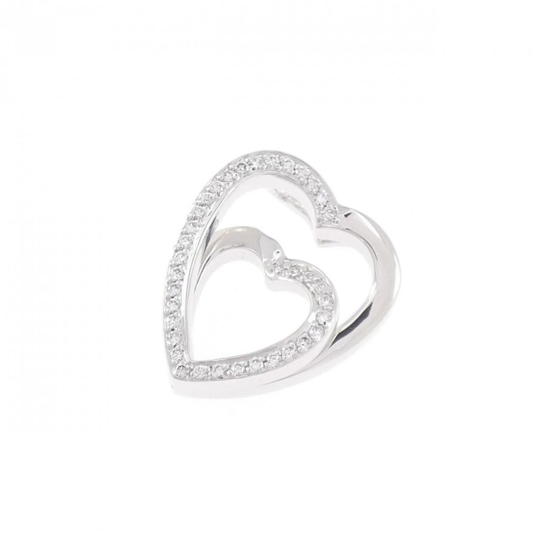 Cartier Interlaced Heart Pendant: --- Catalog ---Category: SizePendant Size: 17.3mm x 14.9mm / 0.68'' x 0.58''Category: DesignColor: White goldGender: WomenMaterial: White gold (18K)Pendant Type: PendantNecklace Type: