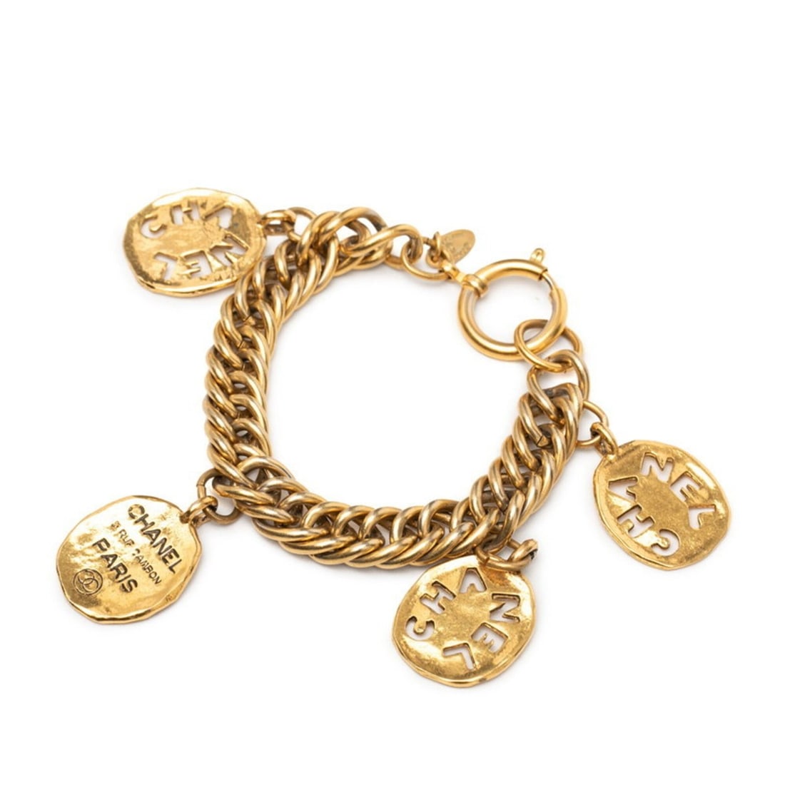 Chanel Logo Coco Mark 31 RUE CAMBON PARIS Bracelet Gold Plated Women's CHANEL: --- Catalog ---Category: SizeLength: 18cm / 7.08''Category: DesignType: Charm braceletColor: GoldGender: WomenCategory: GeneralBrand: Chanel--- Item List ---Section: ConditionRanking: Rank AB Used -