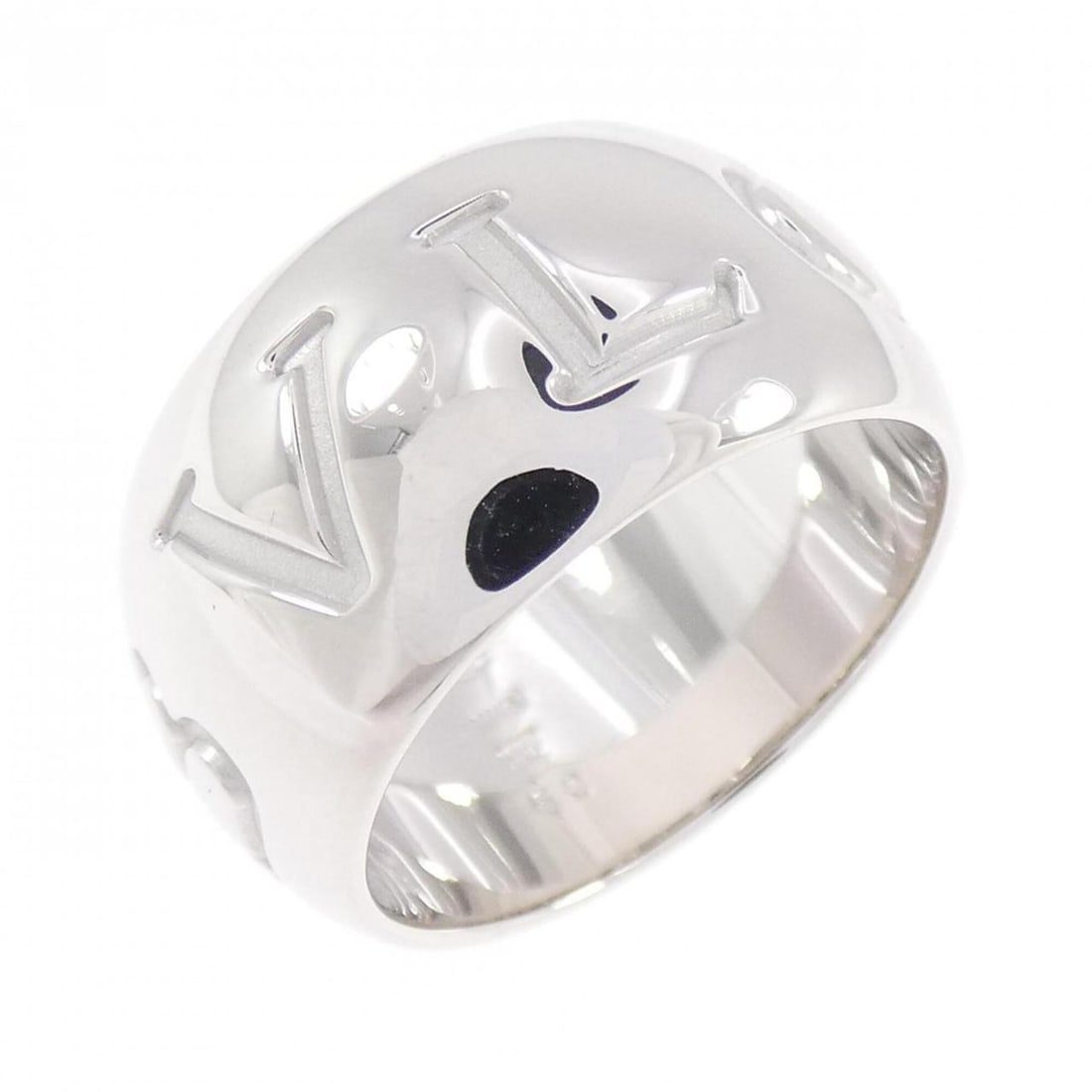 Bvlgari Monologo Ring: --- Catalog ---Category: SizeUS Size: 5.5Brand Size: 50Category: DesignType: Band ringGender: WomenMaterial: White gold (18K)Category: GeneralBrand: Bvlgari--- Item List ---Section: ConditionRanking: 