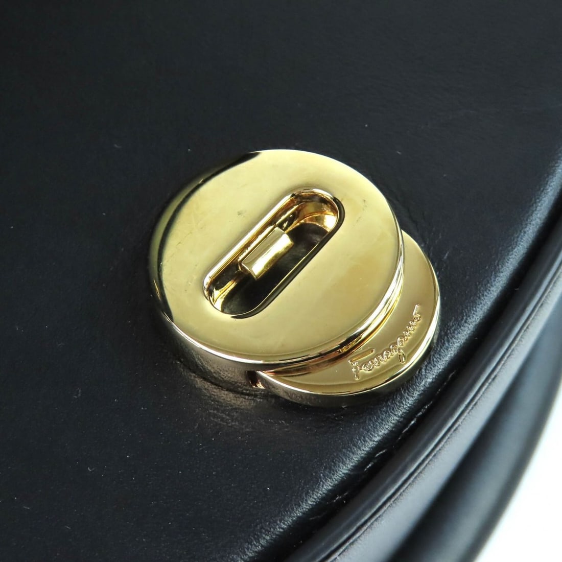 Gucci resin ring - 14