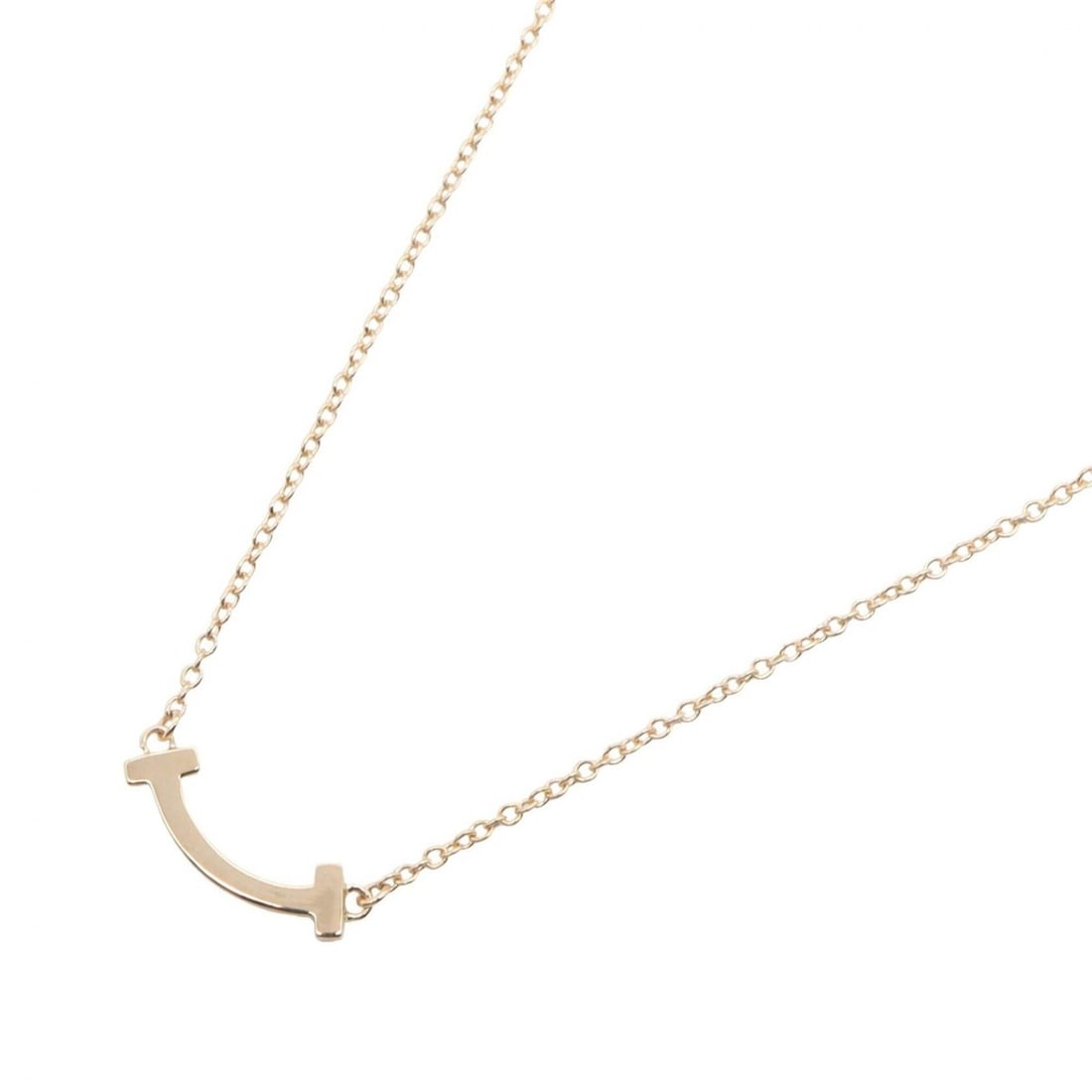 Cartier Trinity Cord Bracelet: --- Catalog ---Category: SizeWidth: 4.3mm / 0.16''Category: DesignType: Charm braceletColor: Pink gold, White gold, Yellow goldGender: WomenMaterial: Pink gold (18K), White gold (18K), Yellow gold (18