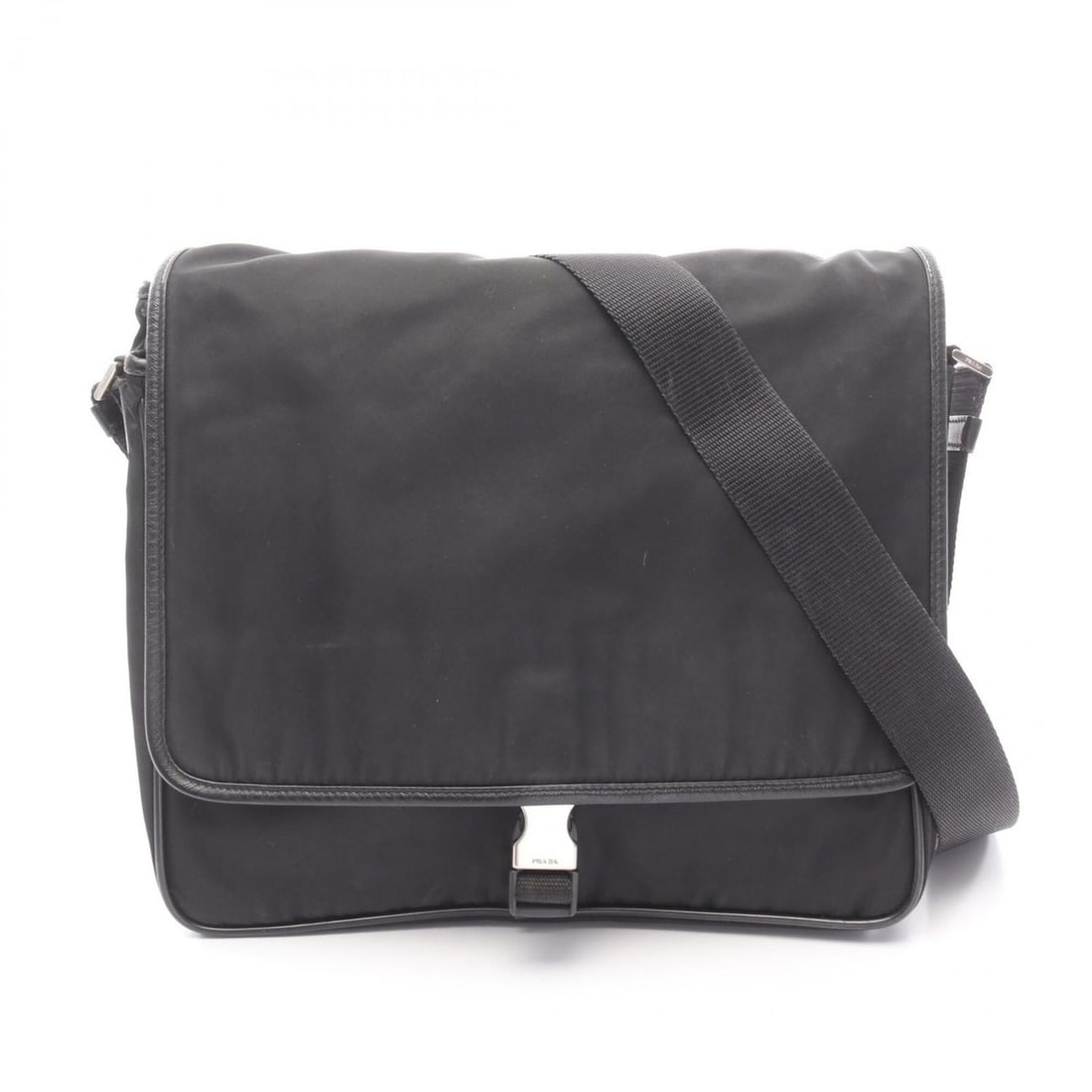 Louis Vuitton Monogram Empreinte Neo Alma PM M44832 Handbag: --- Catalog ---Category: SizeSize (HxWxD): 23cm x 32cm x 14.5cm / 9.05'' x 12.59'' x 5.7''Category: DesignType: HandbagColor: BlackGender: Women,MenMaterial: Leather Leather/Fur Type: