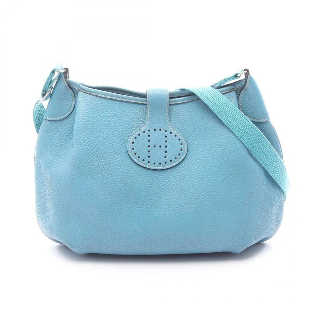 Hermes Rodeo Deux Blue Jean Shoulder Bag/Handbag, Taurillon Clemence Leather, Women's,: --- Catalog ---Category: SizeSize (HxWxD): 26cm x 25cm x 3cm / 10.23'' x 9.84'' x 1.18''Category: DesignType: Handbag, Shoulder bagColor: BlueGender: WomenMaterial: Taurillon clemence leather Category