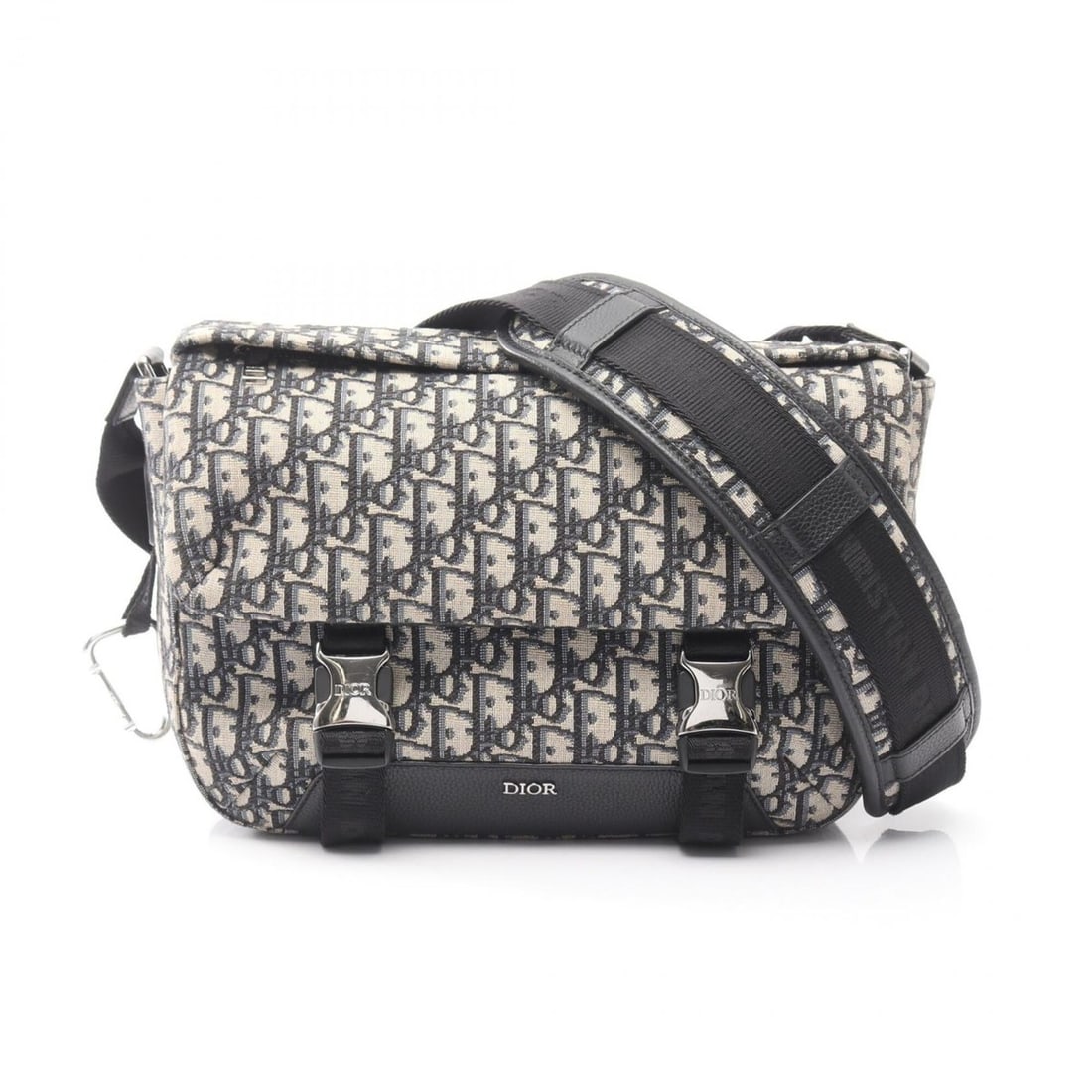 Christian Dior Dior Explorer Messenger Bag, Oblique Shoulder Bag/Handbag, Canvas/Leather, Men's,: --- Catalog ---Category: SizeSize (HxWxD): 22cm x 27.5cm x 8cm / 8.66'' x 10.82'' x 3.14''Category: DesignType: Handbag, Messenger bag, Shoulder bagColor: Beige, Black, NavyGender: MenMaterial: Canvas
