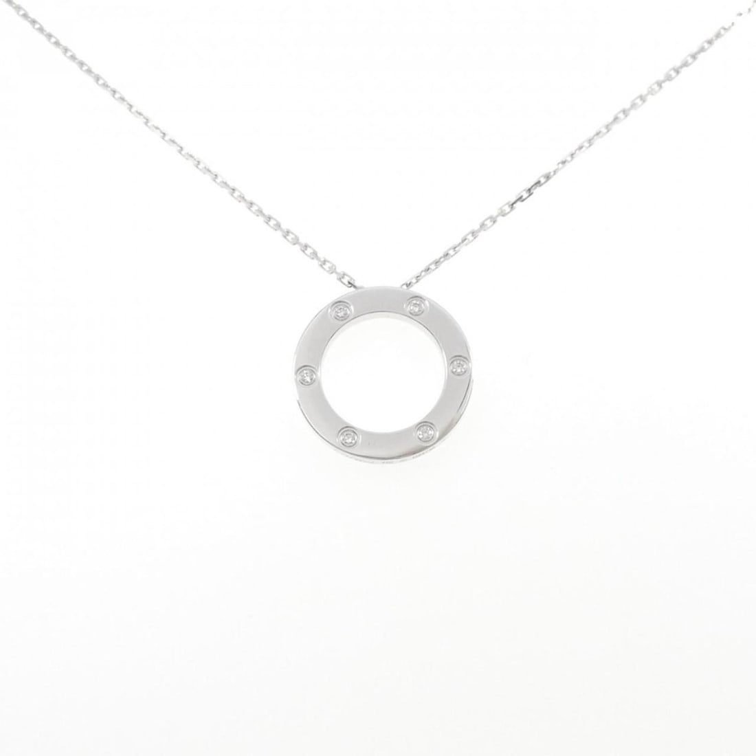 Cartier Love Necklace Full Diamond: --- Catalog ---Category: SizePendant Size: 23.6mm / 0.92''Neck Circumference: 42 cm / 16.53''Category: DesignStone: DiamondGender: WomenMaterial: White gold (18K)Necklace Type: NecklaceCategory: Gener