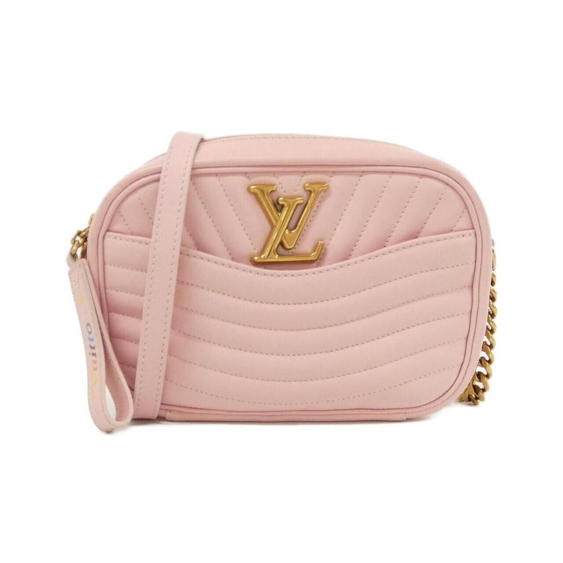 Louis Vuitton New Wave Camera Bag M53683 Shoulder: --- Catalog ---Category: SizeSize (HxWxD): 15cm x 21cm x 6cm / 5.9'' x 8.26'' x 2.36''Category: DesignType: Shoulder bagColor: PinkGender: WomenMaterial: Leather Hardware Color: GoldLeather/Fur Type: