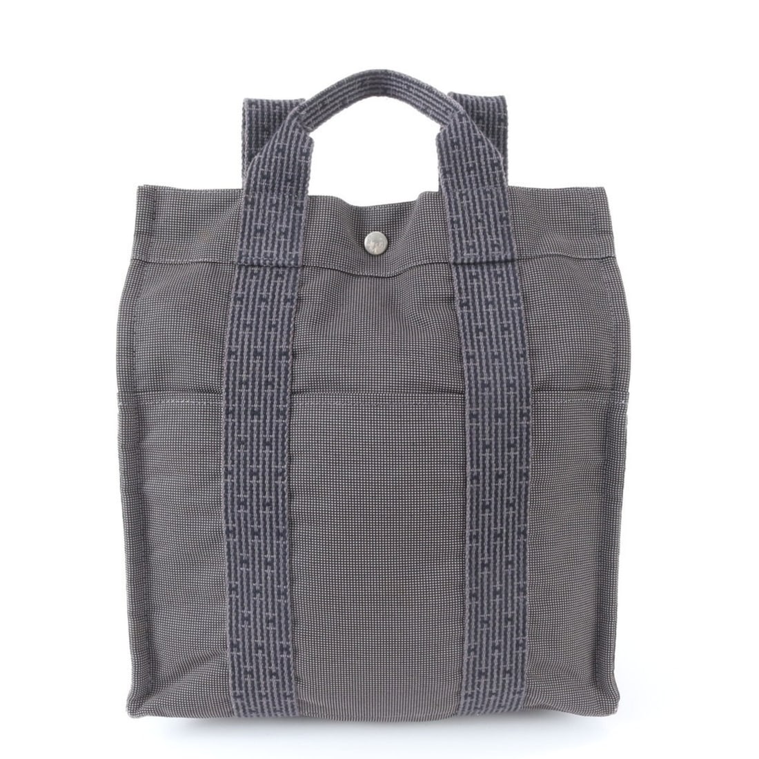 Hermes Herline Sac Ad 2-Way Backpack, Rucksack, Handbag for Men: --- Catalog ---Category: SizeSize (HxWxD): 34cm x 31cm x 11cm / 13.38'' x 12.2'' x 4.33''Strap Length: 64cm / 25.19''Handle Length: 25cm / 9.84''Category: DesignType: BackpackColor: BlackGender: MenCa