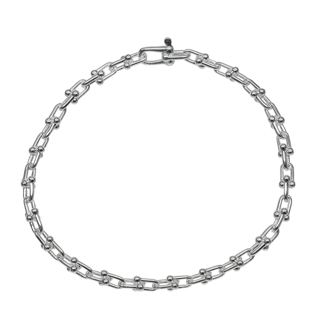 Tiffany HardWear Microlink Bracelet, wrist circumference approx. 17cm, 925 sterling silver, 7.1g.: --- Catalog ---Category: SizeLength: 17cm / 6.69''Weight: 7.1g / 0.25oz.Category: DesignType: Link braceletGender: WomenMaterial: Silver 925Category: GeneralBrand: Tiffany--- Item List ---Section: Con