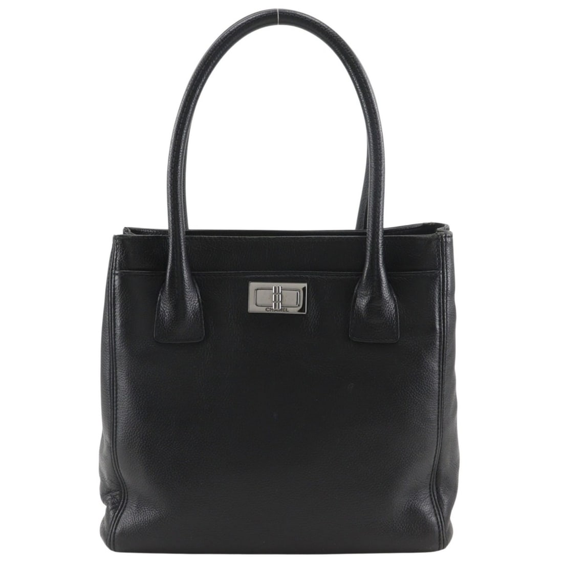 Chanel Executive Tote 2.55 Bag, Caviar Leather, Black, A5 Size, Magnetic Closure, Women's: --- Catalog ---Category: SizeWeight: 780g / 1.71lb.Handle Drop: 15.00cm / 5.91''Size (HxWxD): 23cm x 24cm x 9cm / 9.05'' x 9.44'' x 3.54''Category: DesignType: Tote bagColor: BlackGender: WomenMateria