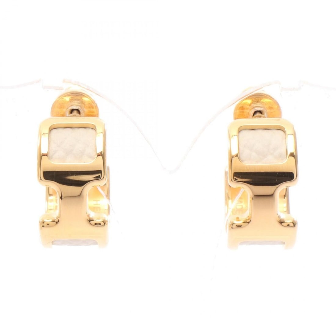Hermes Olympe PM Hoop Earrings, Gold Plated Leather (Veau Epsom), Women's, White/Gold Tone: --- Catalog ---Category: SizeSize (HxWxD): 16.00mm x 16.00mm / 0.63'' x 0.63''Category: DesignType: Hoop earringsColor: Gold, WhiteGender: WomenMaterial: Epsom leather, Gold platingCategory: GeneralBr