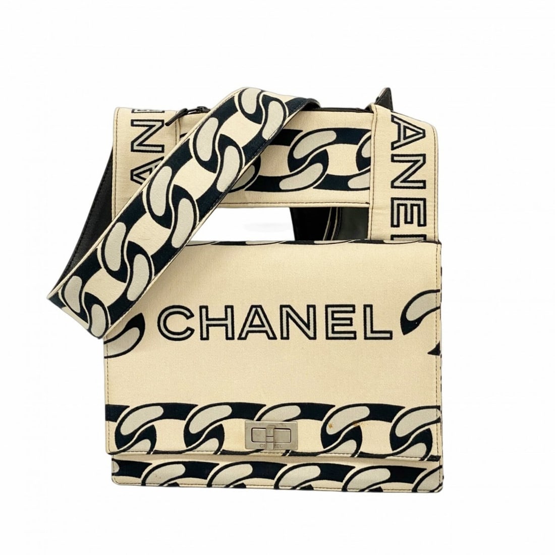 Chanel Shoulder Bag 2.55 Canvas Beige Black Women's: --- Catalog ---Category: SizeSize (HxWxD): 19cm x 24cm x 2cm / 7.48'' x 9.44'' x 0.78''Category: DesignType: Shoulder bagColor: Beige, BlackGender: WomenMaterial: Canvas Hardware Color: SilverCategory