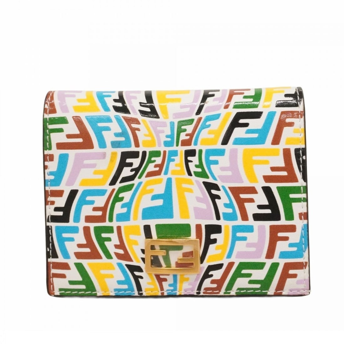 Fendi multicolor wallet for women: --- Catalog ---Category: SizeSize (HxWxD): 9.5cm x 11cm x 2cm / 3.74'' x 4.33'' x 0.78''Category: DesignType: Wallet (bi-fold)Color: Multi-colorGender: WomenMaterial: PVC Category: GeneralBrand: Fendi