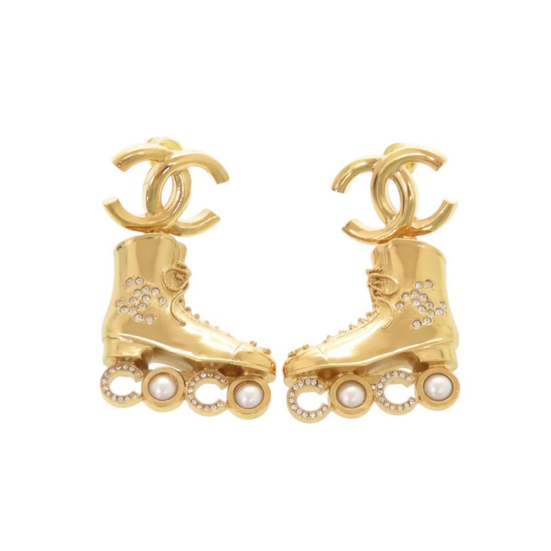 Unused Chanel Coco Mark Roller Skates Metal Rhinestone Faux Pearl Gold Earrings 1465CHANEL: --- Catalog ---Category: SizeSize (HxWxD): 42.00mm x 23.00mm / 1.65'' x 0.91''Category: DesignType: Drop earringsColor: GoldGender: WomenMaterial: Metal, RhinestoneCategory: GeneralBrand: ChanelCountr