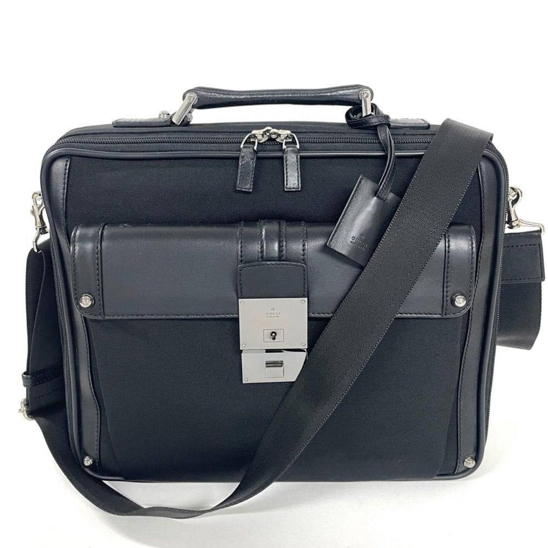 Gucci GUCCI Business Bag 2WAY Nylon Leather Black Men's: --- Catalog ---Category: SizeSize (HxWxD): 34cm x 35cm x 9cm / 13.38'' x 13.77'' x 3.54''Category: DesignType: BriefcaseColor: BlackGender: MenMaterial: Nylon , Leather Category: GeneralBrand: Gucci--