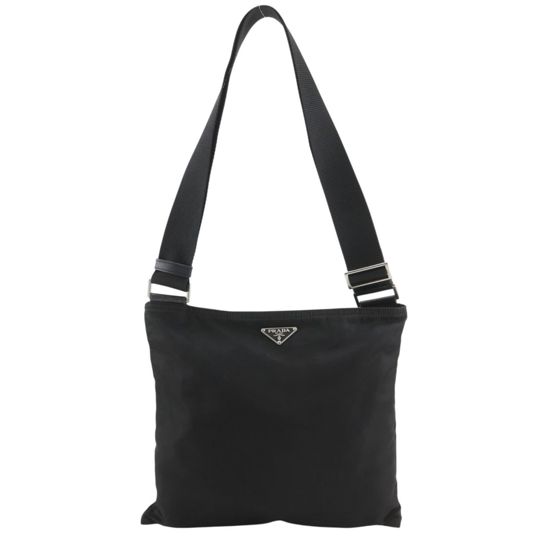Prada shoulder bag, nylon, black, A5 size, women's.: --- Catalog ---Category: SizeWeight: 190g / 6.7oz.Strap Drop: 62cm / 24.4''Size (HxWxD): 26cm x 29.5cm x 1.5cm / 10.23'' x 11.61'' x 0.59''Category: DesignType: Shoulder bagColor: BlackGender: WomenMa