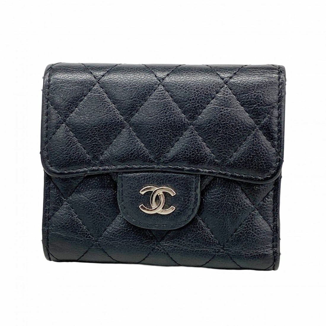 Chanel Tri-fold Wallet, Matelassé Caviar Leather, Black, Women's, P2869931: --- Catalog ---Category: SizeSize (HxWxD): 9cm x 10.5cm x 3cm / 3.54'' x 4.13'' x 1.18''Category: DesignType: Wallet (tri-fold)Color: BlackGender: WomenMaterial: Grained Calfskin Category: GeneralBran