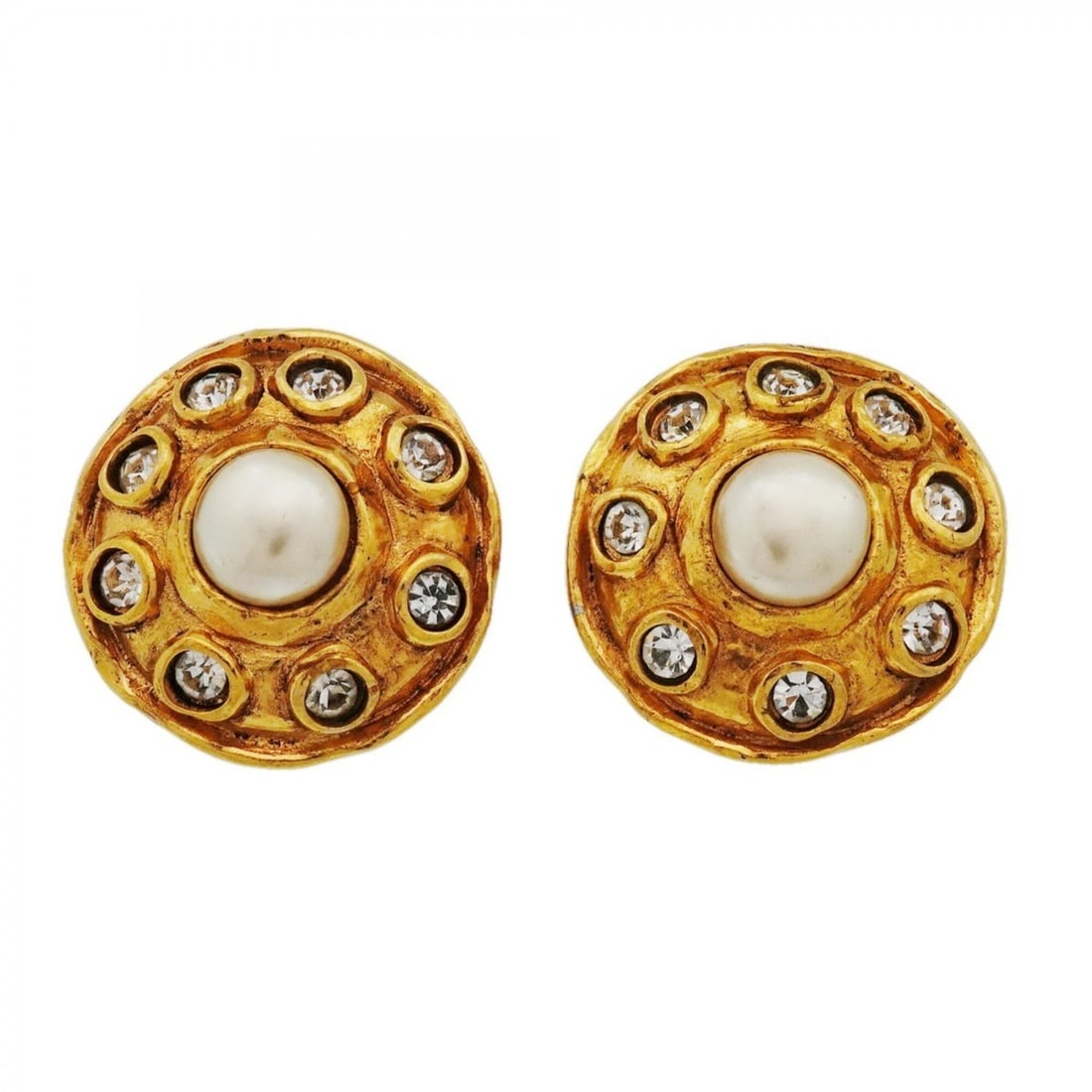 Chanel Circle Earrings, GP Plated, Faux Pearl, Gold, Women's: --- Catalog ---Category: SizeSize (HxWxD): 28.10mm x 27.90mm / 1.11'' x 1.10''Category: DesignType: Clip earringsColor: GoldGender: WomenMaterial: Gold platingCategory: GeneralBrand: Chanel--- Item Li