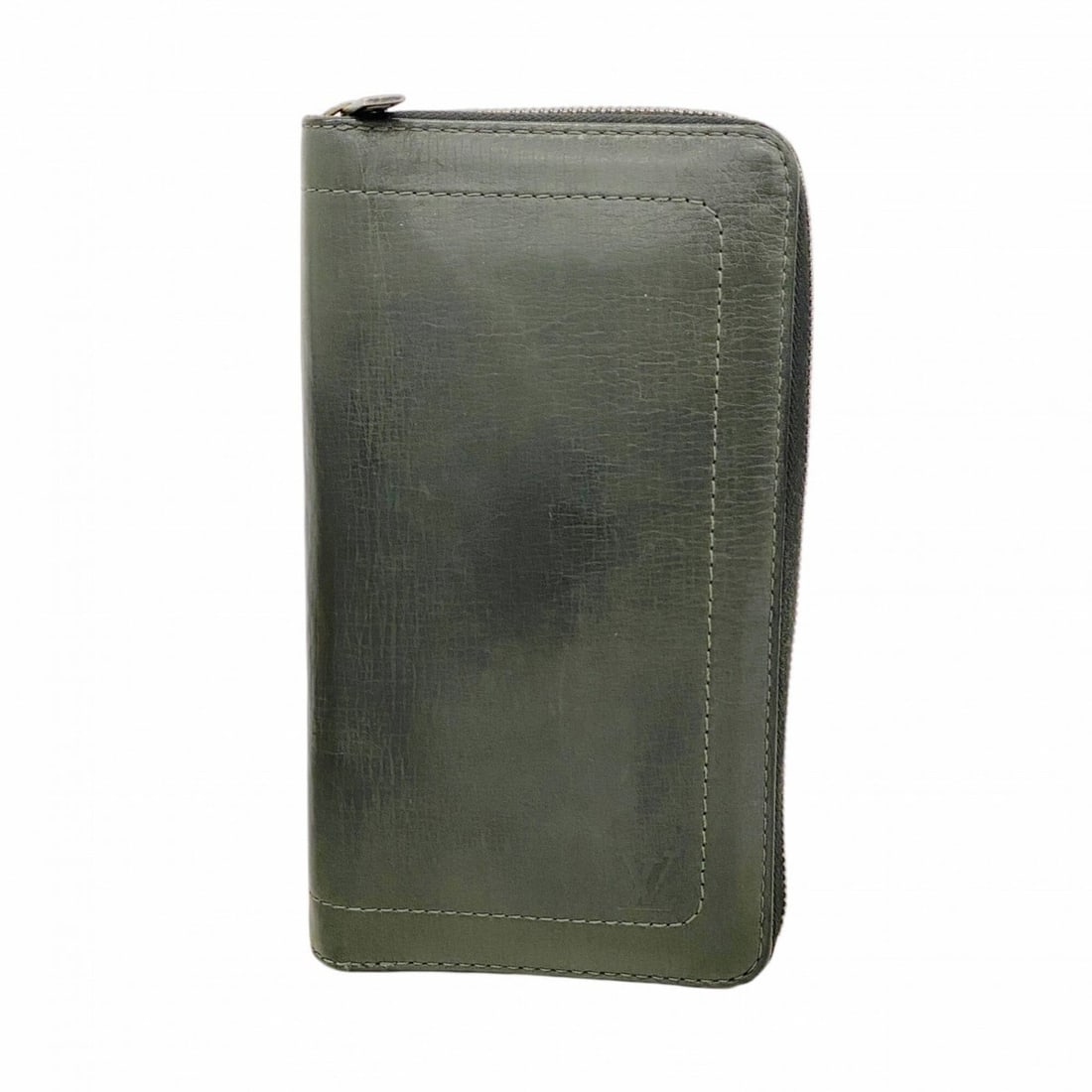 Louis Vuitton Utah Zippy Organizer Long Wallet M97026 Basalt Men's: --- Catalog ---Category: SizeSize (HxWxD): 21cm x 12cm x 2.5cm / 8.26'' x 4.72'' x 0.98''Category: DesignType: Long wallet (bi-fold)Color: BasaltGender: MenCategory: GeneralMPN: M97026Brand: Louis Vui